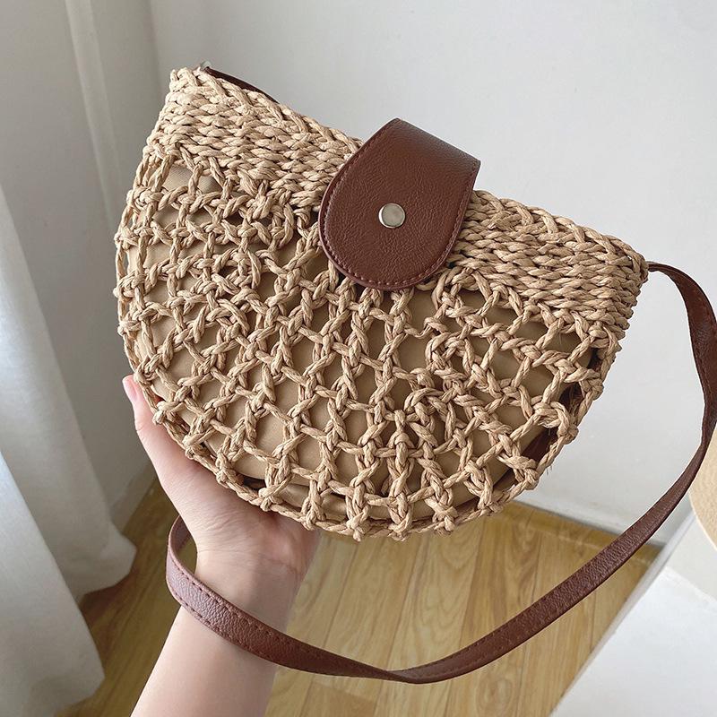

Straw Braid Semi-Circular Crossbody Bag - Casual Vacation Beach Accessory
