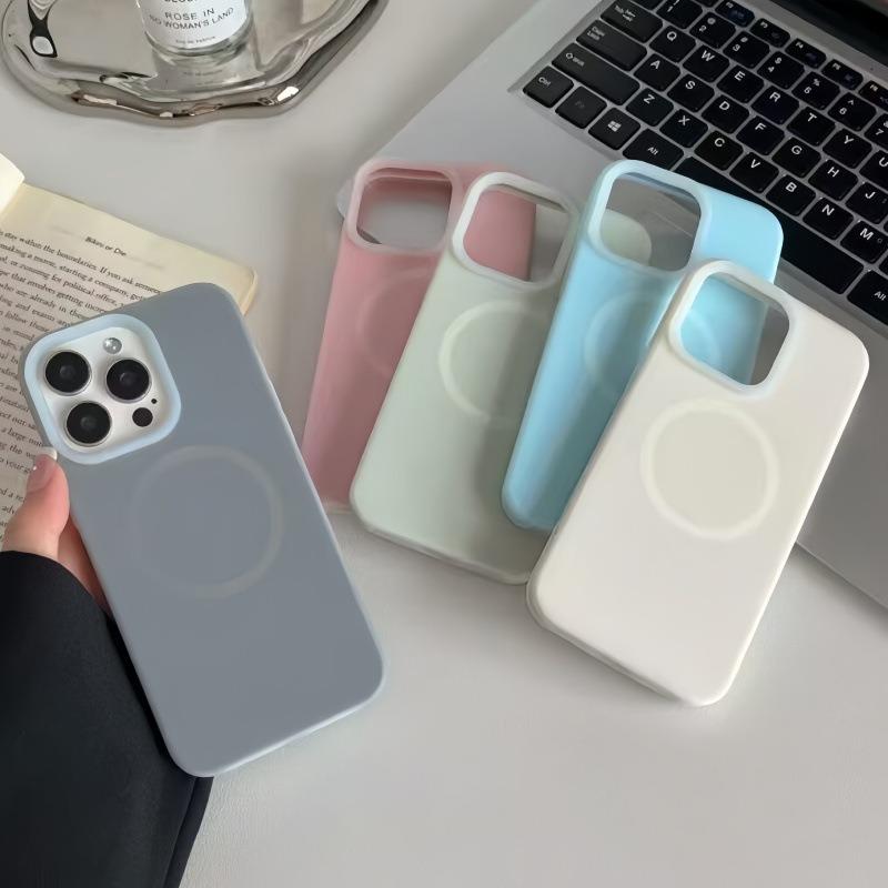 Apple 17 Pro Max Magnetic Jelly Case for iPhone 16 Pro - Liquid Silicone 14/15.