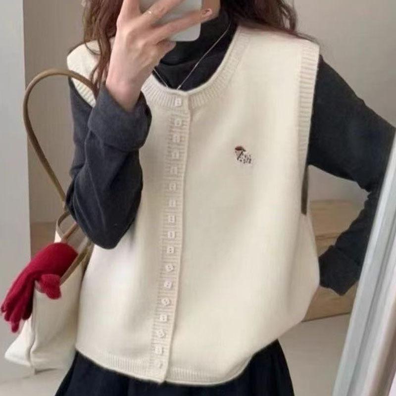 2026 Versatile Wool Round Neck Vest: Spring & Autumn Fashion Niche Style