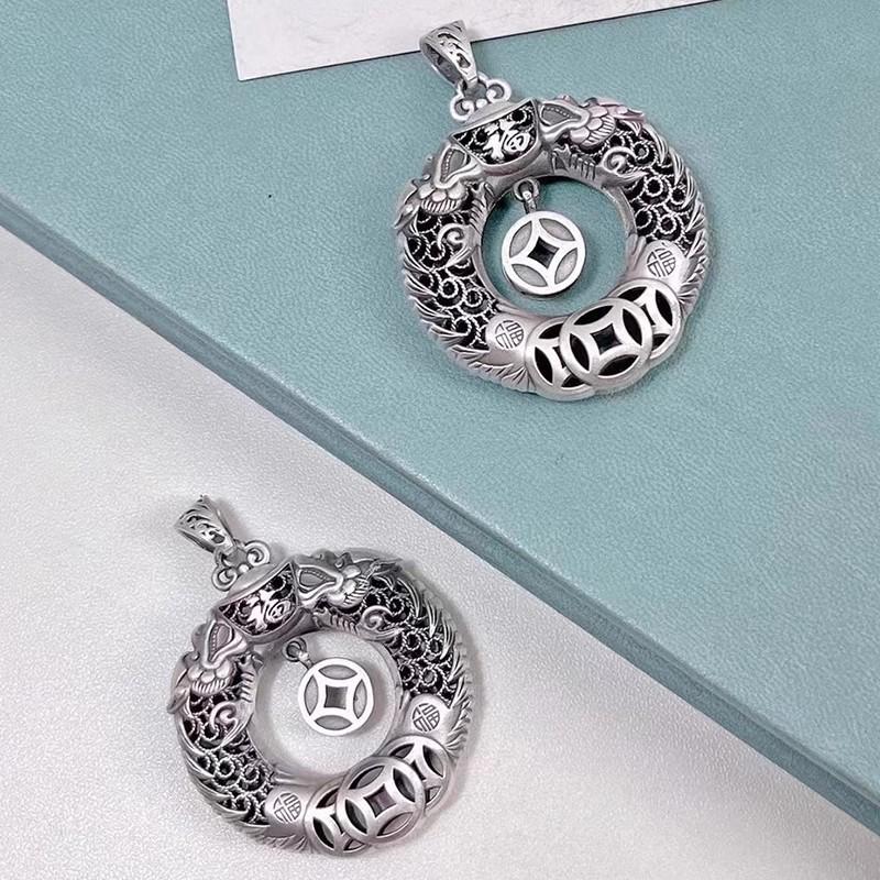 Necklace Double Dragon Playing with Pearls to Protect the Lord and Safe Button Retro Men's and Women's Pendant