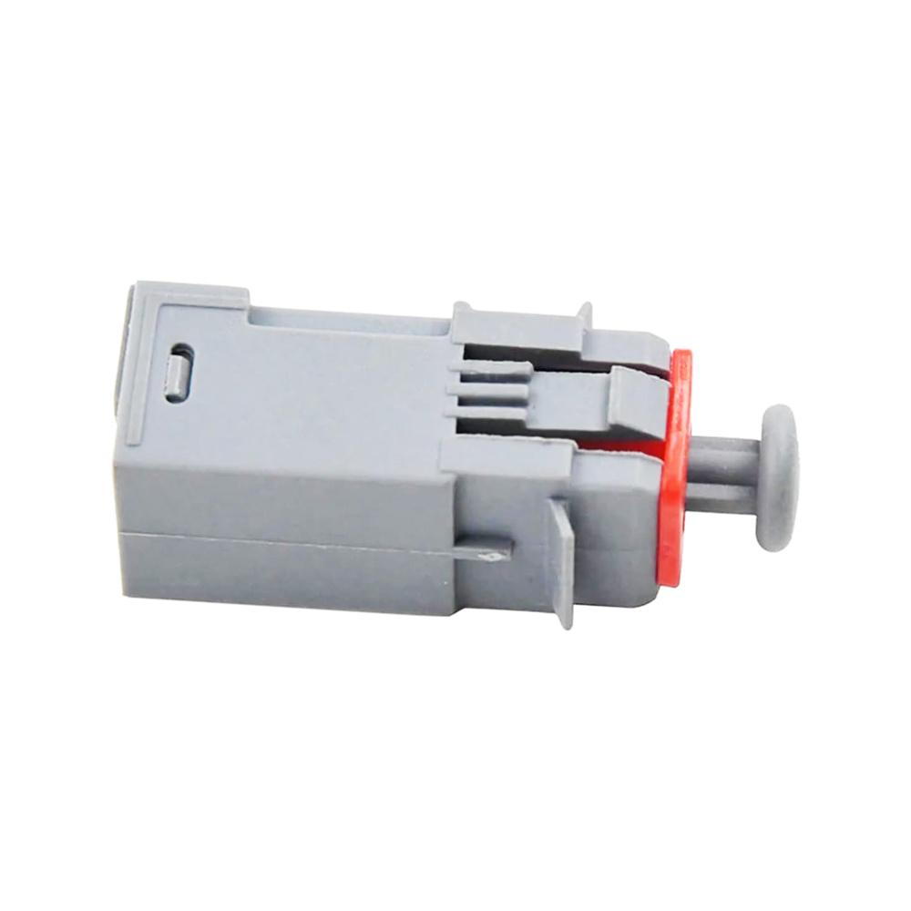 

New 1Pc Clutch Pedal Position Switch 55701396 Fit For Opel Astra Corsa Meriva Signum