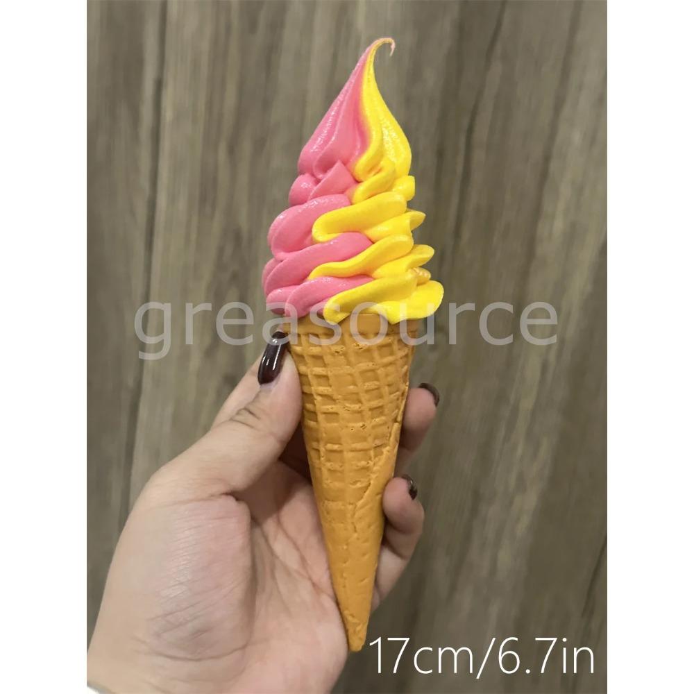 Plastikowy Model Symulujący Jedzenie Dekoracja Rekwizyt Podwójne Kolory DIY Lody Sztuczny Rożek Waflowy 17cm 6.7cala Pokaz Wideo ASMR