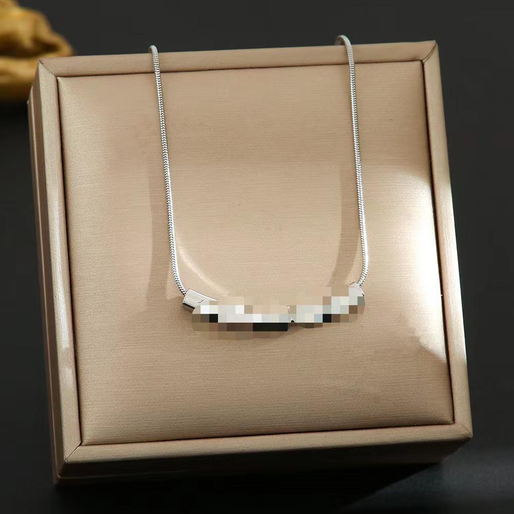 Women's Silver Titanium Steel Necklace with Micro-Inlaid Zircon - Elegant, Durable Clavicle Chain Jewelry