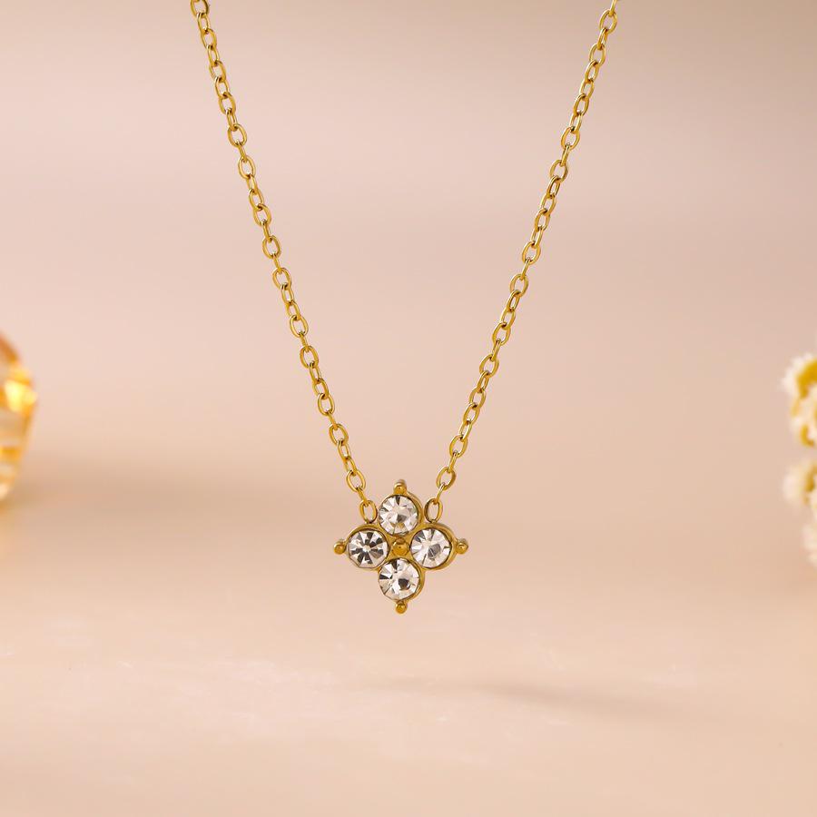 Zircon Four-Leaf Clover Jewelry Set: Bracelet, Necklace & Earrings In Luxury Diamond-Inlaid Stainless Steel