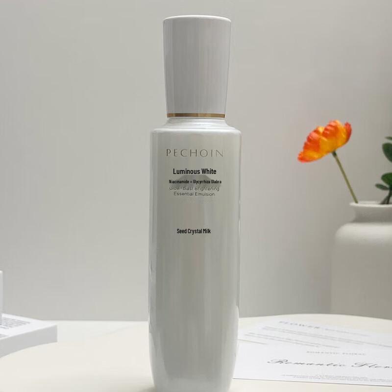 Pechoin Light Translucent Brightening Essence Lotion 100ml