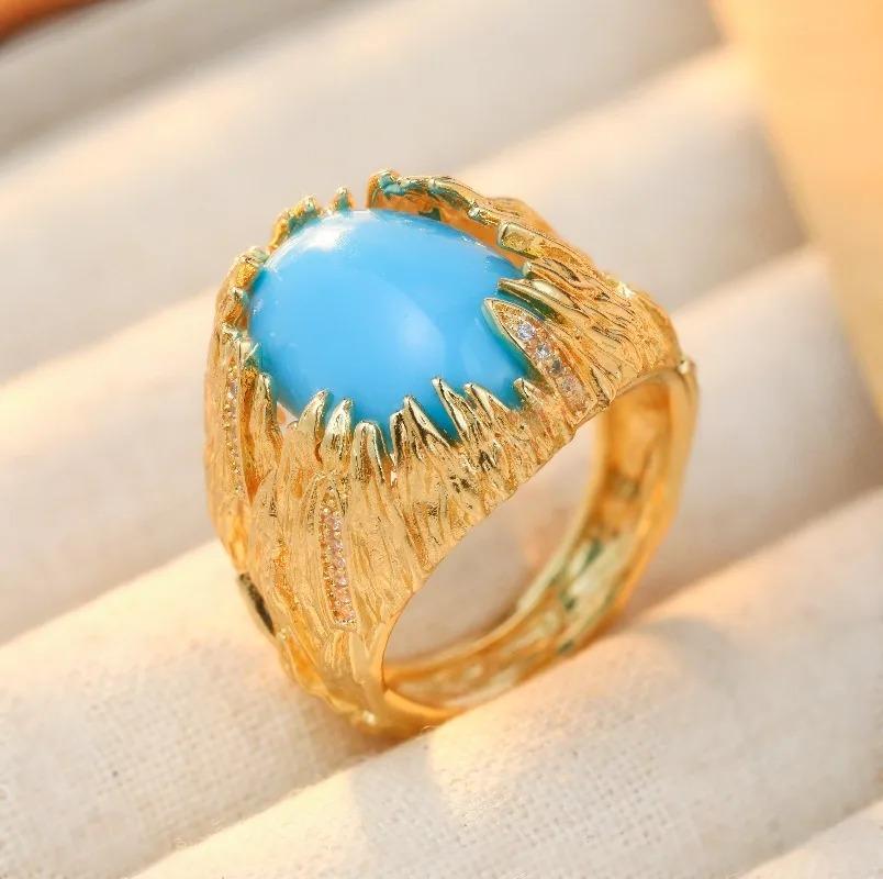 Vintage Inlaid Blue Sotne CZ Women's Ring Geometry Gold Color Hand Carving Daily Wear Party Jewelry Anniversary Gift