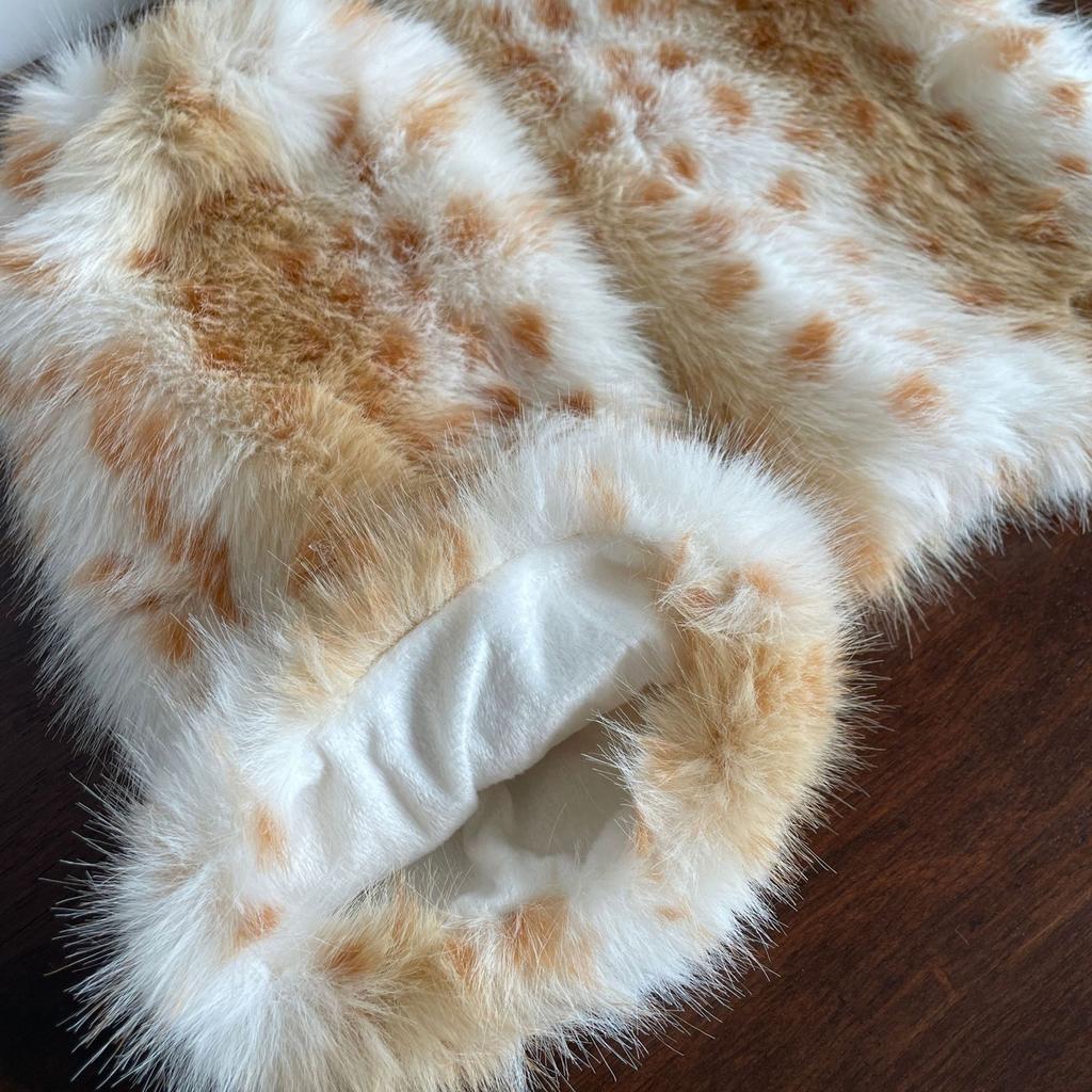 Women Winter Warm Fuzzy Boot Cuffs Flared Leg Covers Japanese Leopard Pattern Furry Plush Leg Warmers Long Tube Socks