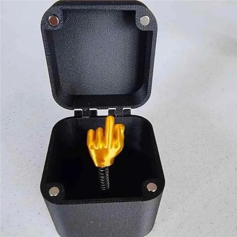 Out Of The Box Pop-Up Middle Finger Gift Box Creative Desk Home Decor Gifts Middle Finger Novelty Funny Prank Gift