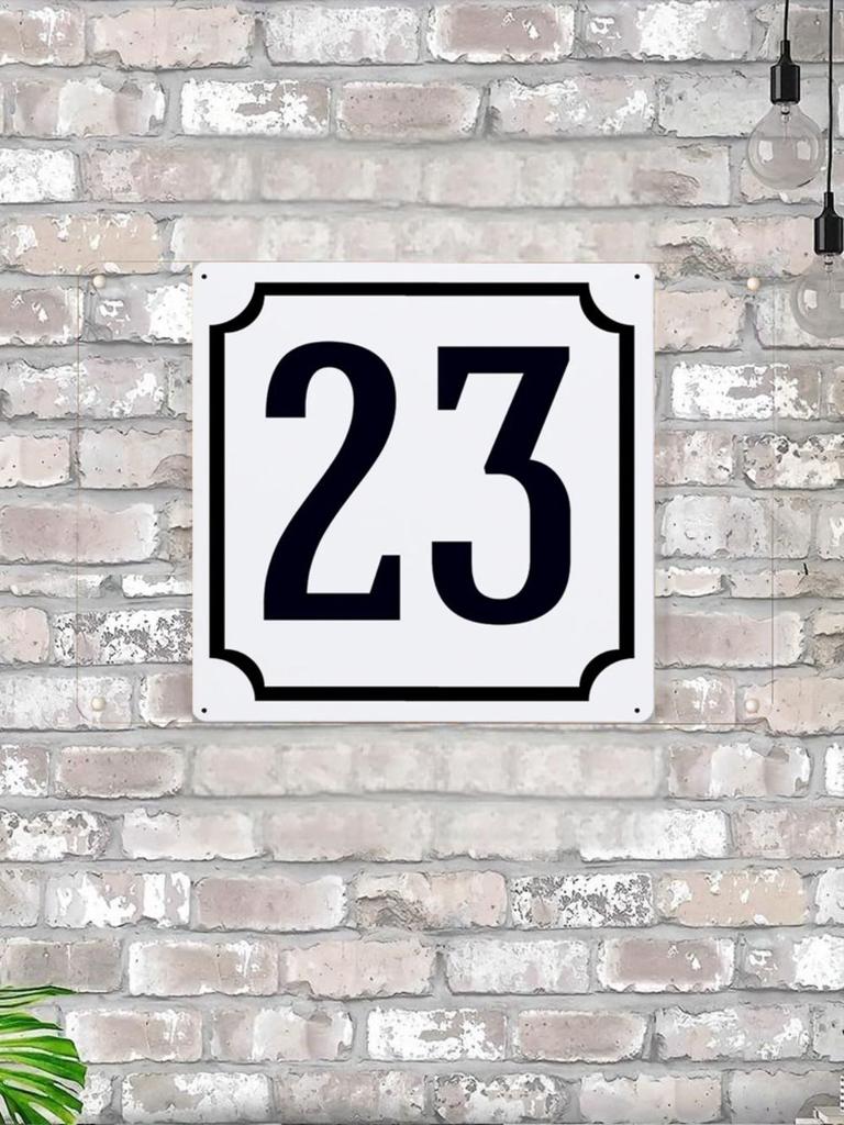 Classic Metal House Number 7 Sign 20x20 cm for Outdoor Door Plaque