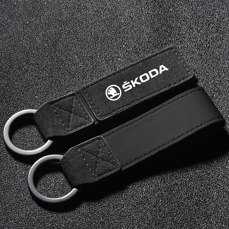 MBLH7 Luxury Car Vintage Leather Keychain Ring Suede Keyring For Skoda S Logo A7 Octavia A5 RS Rapid Fabia Superb KAMIQ Kodiaq Fabia