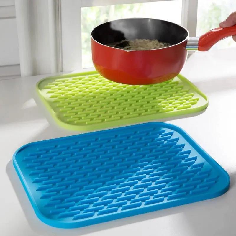 European Silicone Insulated Placemat - Colorful, Thick, Multi-Use Mat for Table, Pots, and Phones