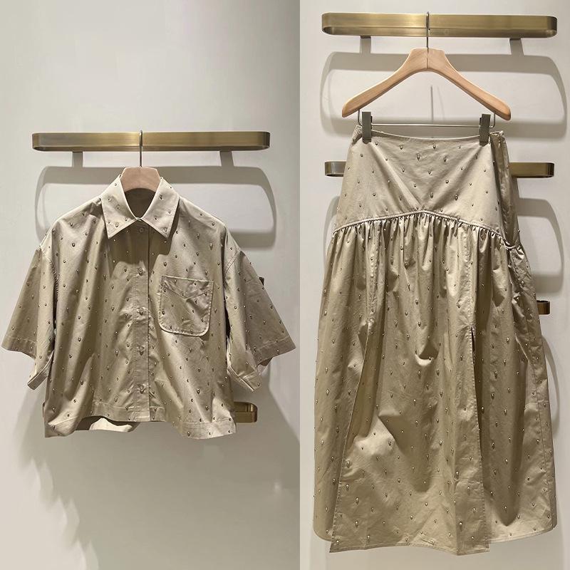 2026 Spring/Summer French Rivet Decor Polo Collar Shirt & Slimming Long Skirt Set - Stylish Solid Color YS043
