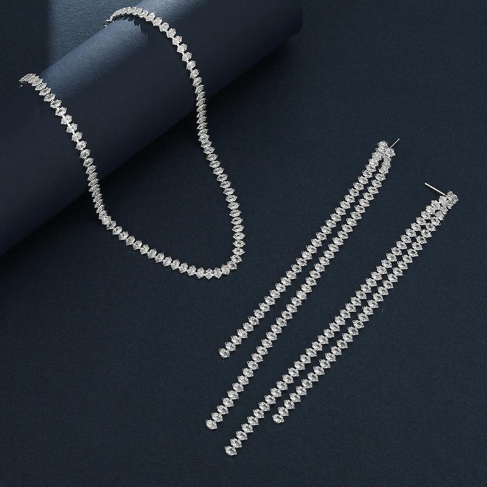 Rhinestone Bridal Jewelry Set: Necklace, Earrings, and Bracelet