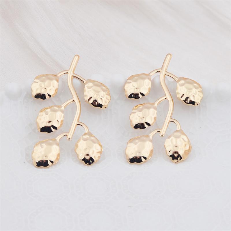 Irregular Branch Leaf Geometry Golden Smooth Stud Earrings for Women Girl Korean Love Aesthetic Daily Life Minimalist Jewelry