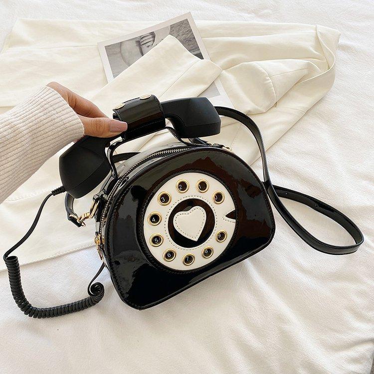 Market-7 Vrouwen Creatieve Schoudertas Telefoon Vormige Crossbody Tas Retro PU Leer Designer Zoete Meisjes Telefoon Portemonnees en Kleine Handtas zwart