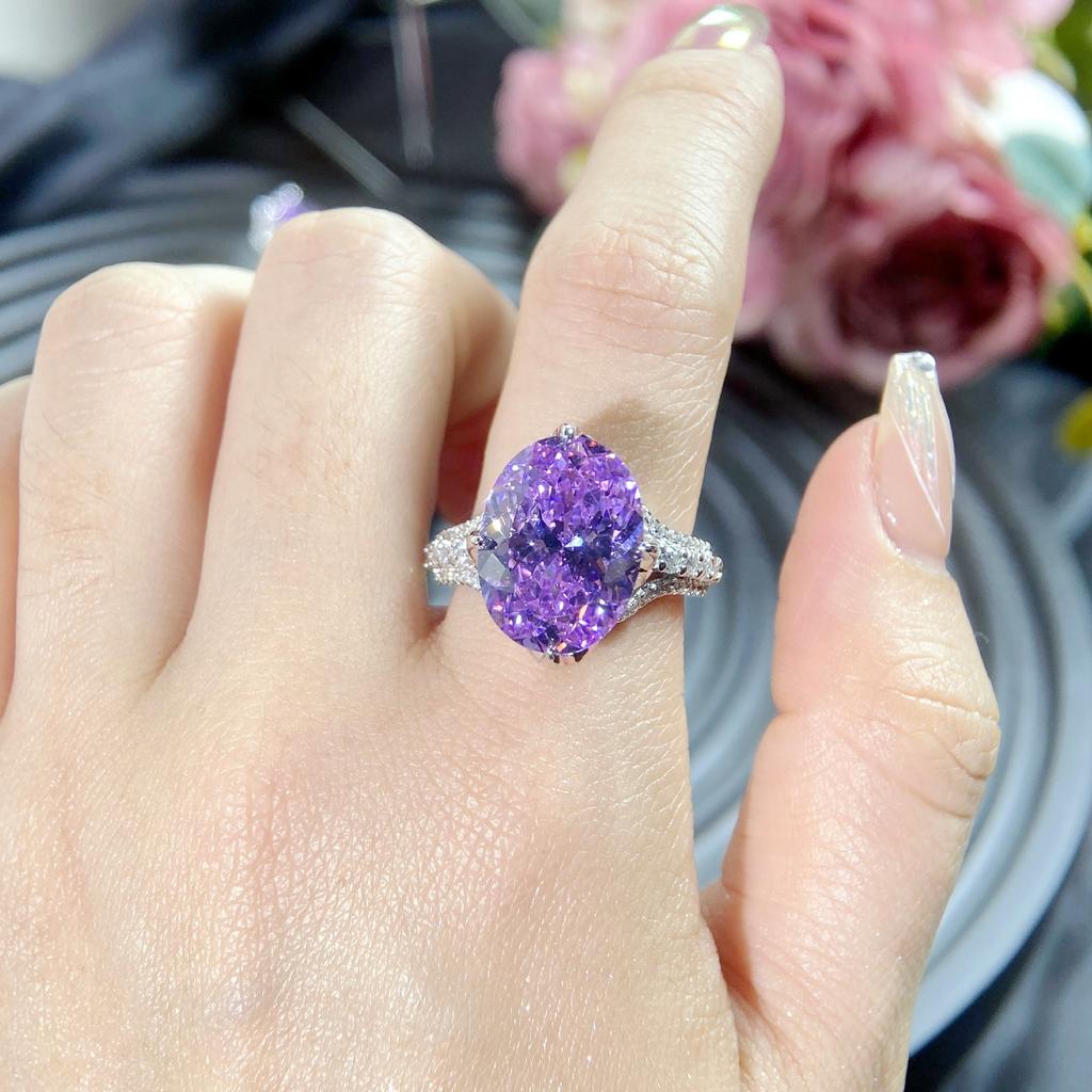 2026 Pigeon Egg Comparable To Ice Flower Cut Purple Lithium Glow Inlaid Zircon Banquet Open Ring Female