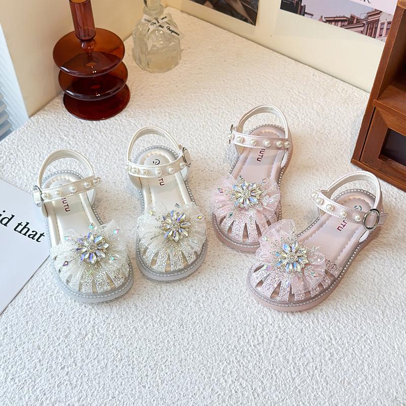 Girls' Sandals New Style Summer Baby Girl Pearl Little Girl Bowknot Soft Bottom Princess Shoes Toe-covering Crystal Shoes