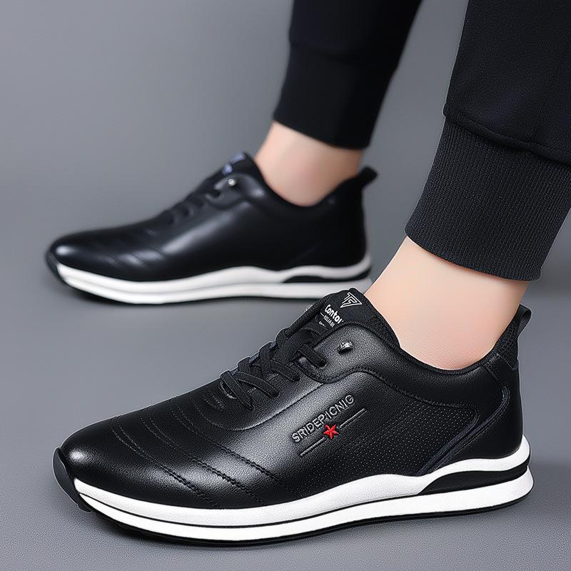 Men's Shoes Autumn 2025 New Trend Men's Leather Soft-soled Casual Sports Shoes Hundred Shoes