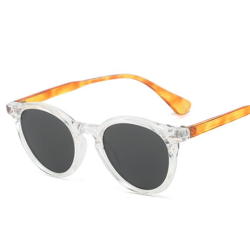 Round Shape Women's Sun Glasses Vintage Retro Rivets Decoration Sunglasess Women UV400 Protection Male Sunglass