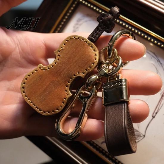 Stylish Instrument Keychain Retro Cello Keychain, Faux Leather Charm with Key Ring, Pendant Players for Car Home Keys, Music Lover Gift