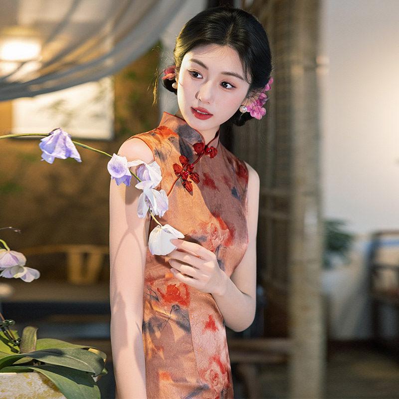 Guofeng new Chinese sleeveless long cheongsam improved new young women's high sense can be worn daily in summer