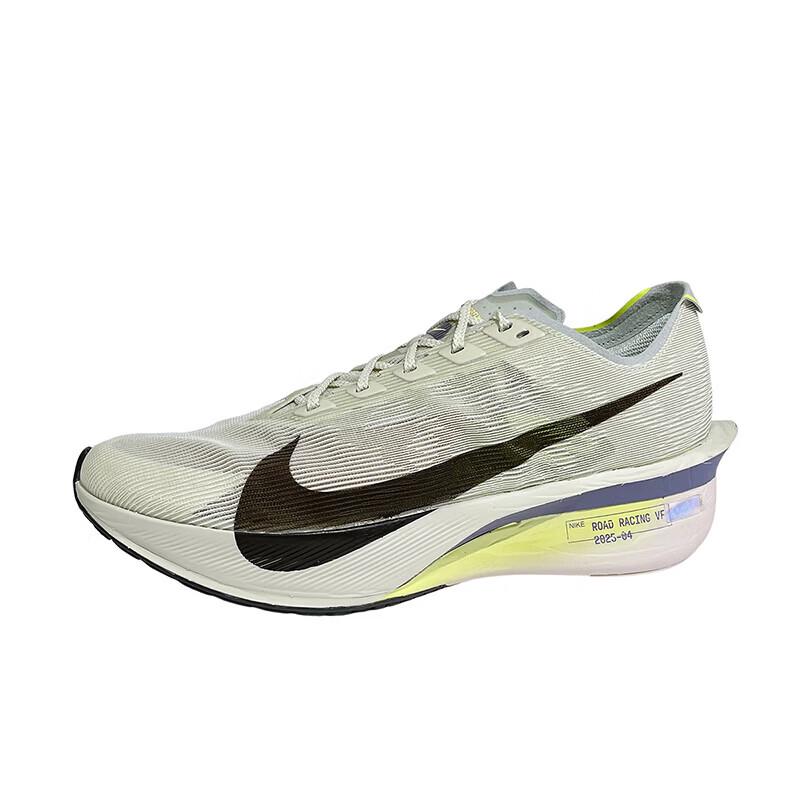 Nike Men s ZoomX Vaporfly NEXT 4 Running Shoes 40