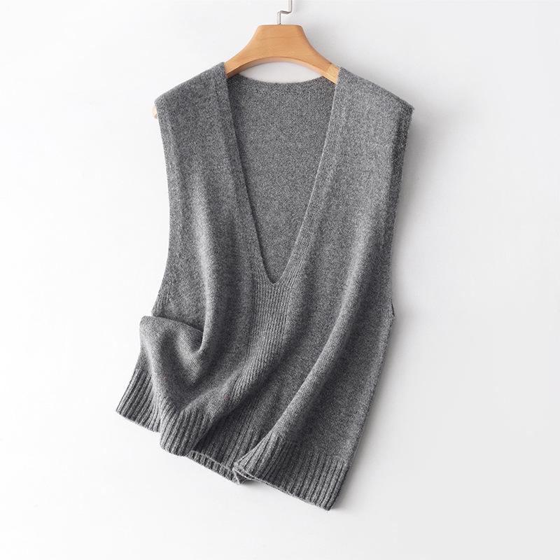 2024 French Style Gradient Bamboo Wool V-Neck Sleeveless Vest