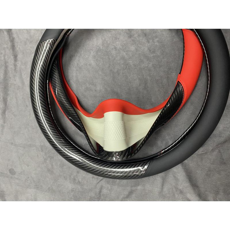 Carbon Fiber Pattern Steering Wheel Cover, All-Season, Non-Slip, Wear-Resistant, Hand-Sewn, Sweat-Absorbent Grip, Interior Accessory