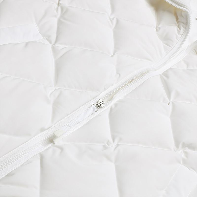 FILA Golf Series Fashionable High-Quality Elegant Simple Casual Sports Warm Comfortable Down Jacket Women outerwear Jade-White A11W545915FWT