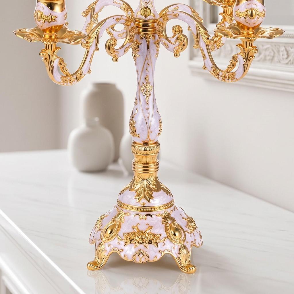 Five-Arm Candelabra Elegant Zinc Alloy Candlestick with Four Feet