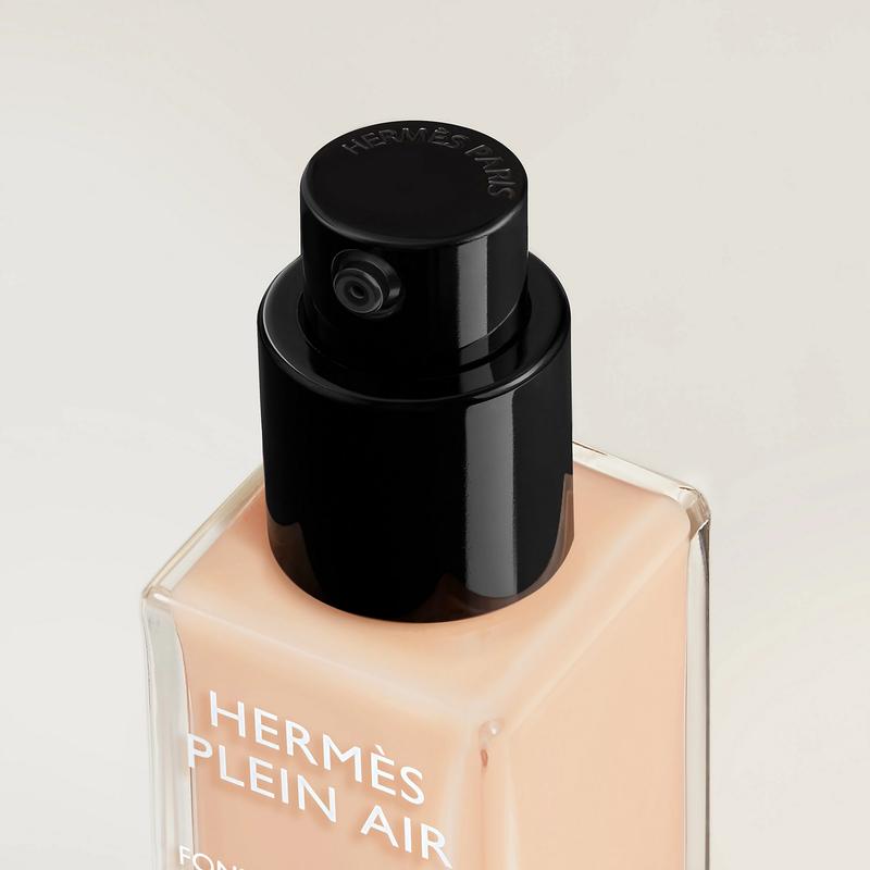 Hermes HERMESPlein Air Yingze Soft Light Liquid Foundation Lightweight Natural Matte 33942672 2026-#11W