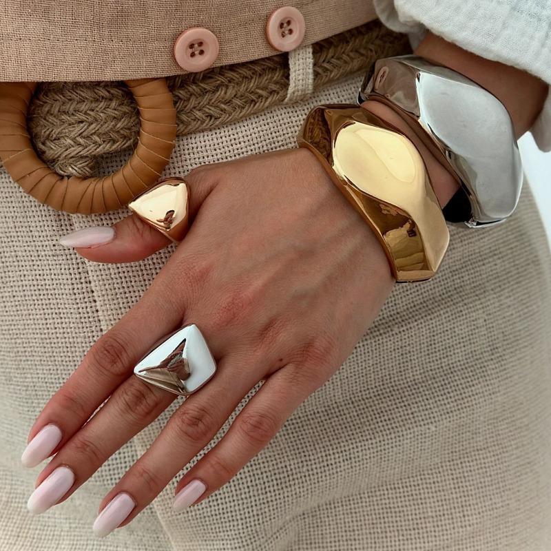 Exaggerated jewelry simple irregular glossy bracelet personalized alloy round wide version open bracelet women