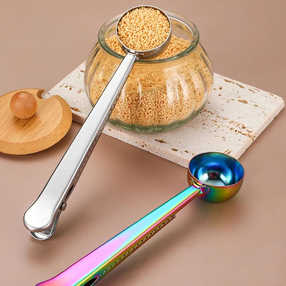 Cucchiaino da Caffè Creativo 2 in 1 da 5ml in Acciaio Inossidabile Multifunzionale con Clip Ermetica Cucchiaino Misurino da Cucina per Caffè