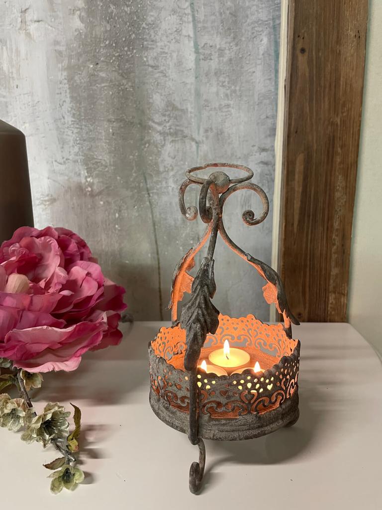 Carved plant crown metal decorative vintage crown
