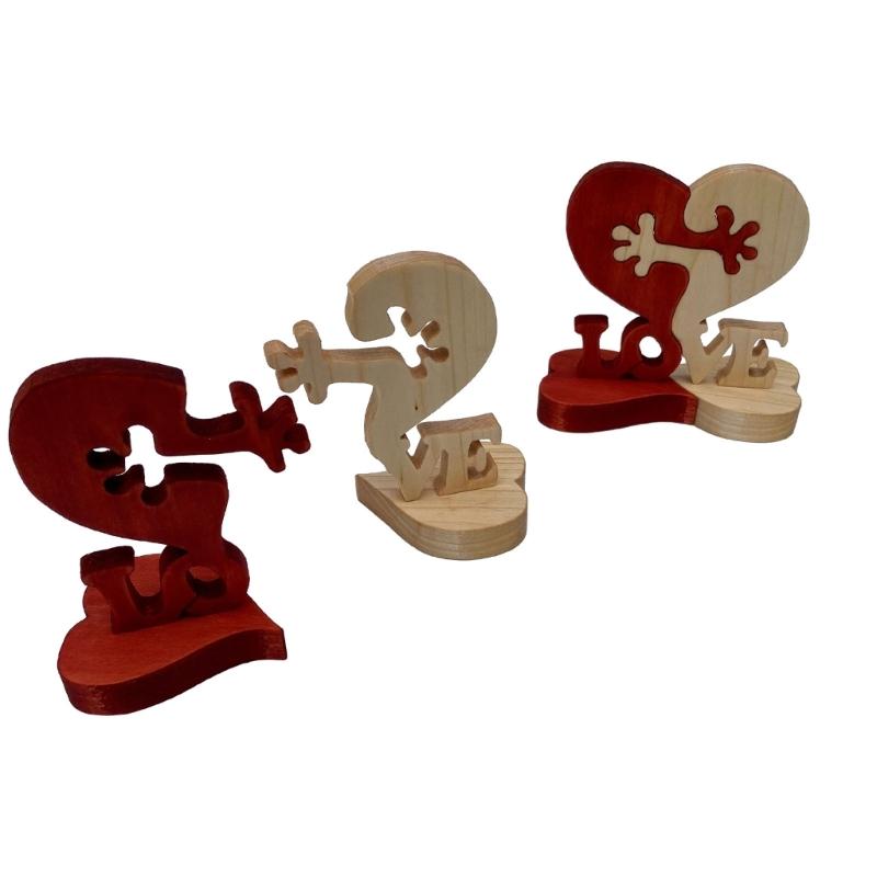 Valentines Day Heart Ornament Wooden Hug Crafts Love Letter Wood Carving Gift Hugs Decoration for Home Wedding Party
