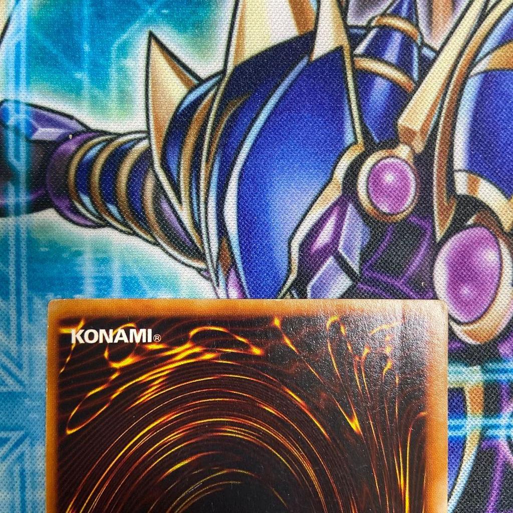 Used Yu-Gi-Oh Blue-Eyes White Dragon Early Starter Blue-Eyes White Dragon Ultra Rare