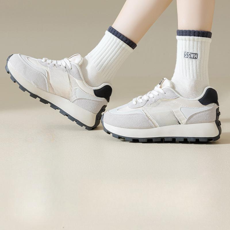 White Double Cuffs Socks Women's Autumn and Winter New Mid-tube Socks Cotton Socks Breathable Letter Socks Sports Women's Socks