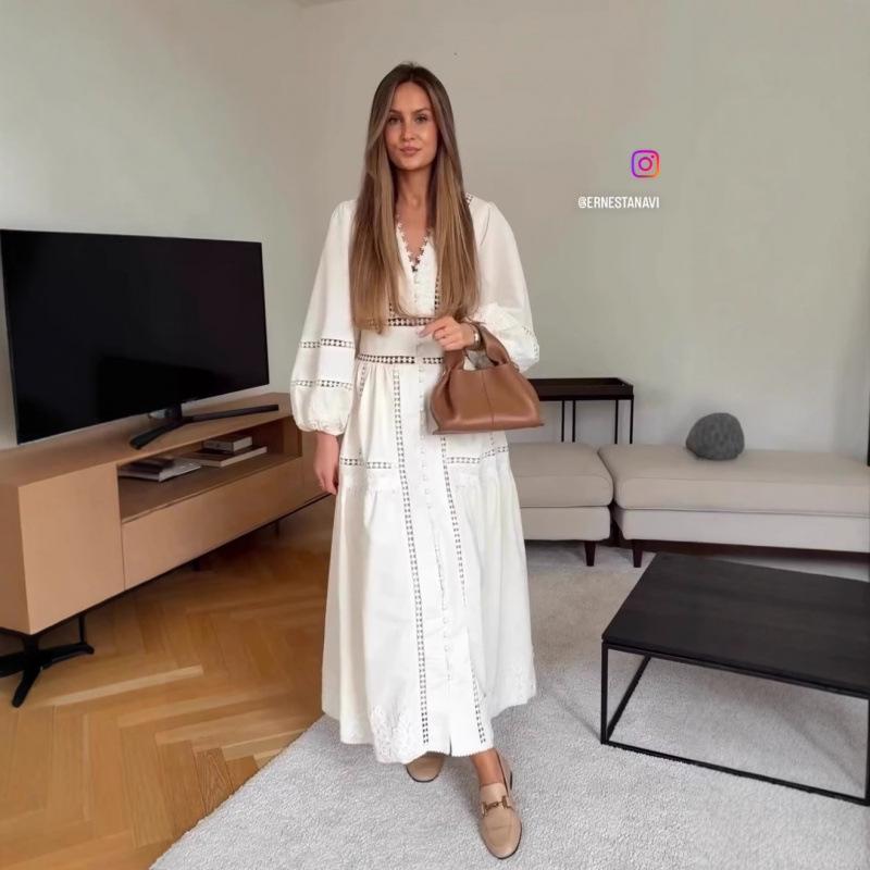 Women's European American Lace Trim V-Neck Long Sleeve Dress