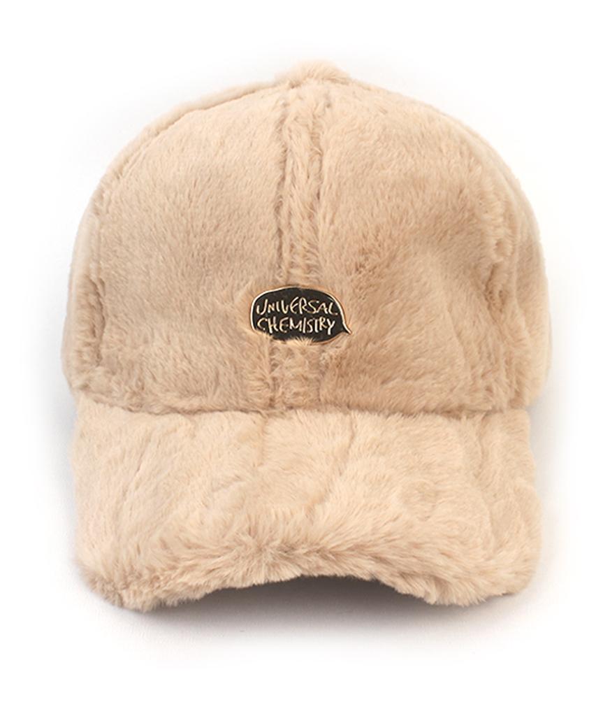 Yunibeosyeolkemiseuteuli Bubble Beige Fur Ballcap