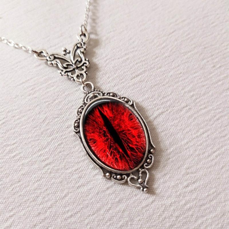 Vintage Goth Red Cat Eye Pendant Necklace Crystal Clavicle Chain Dragon Eyes Necklace For Women Friend Fashion Jewelry