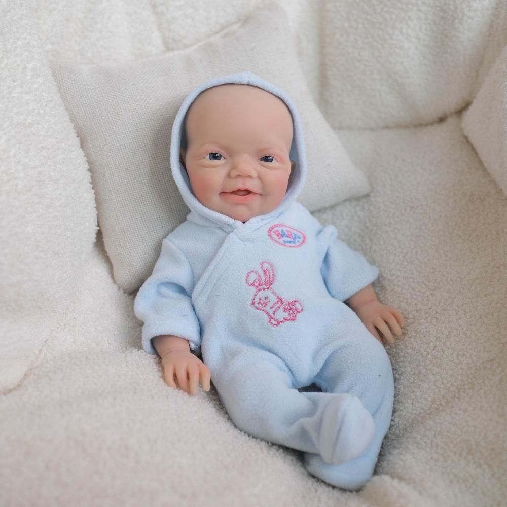 8 Inch Solid Silicone Rebirth Doll Charlie Rabbit Printing Blue Legged Pants Simulation Doll Soft Q Elastic Reborn Baby Doll for Child Christmas Gifts