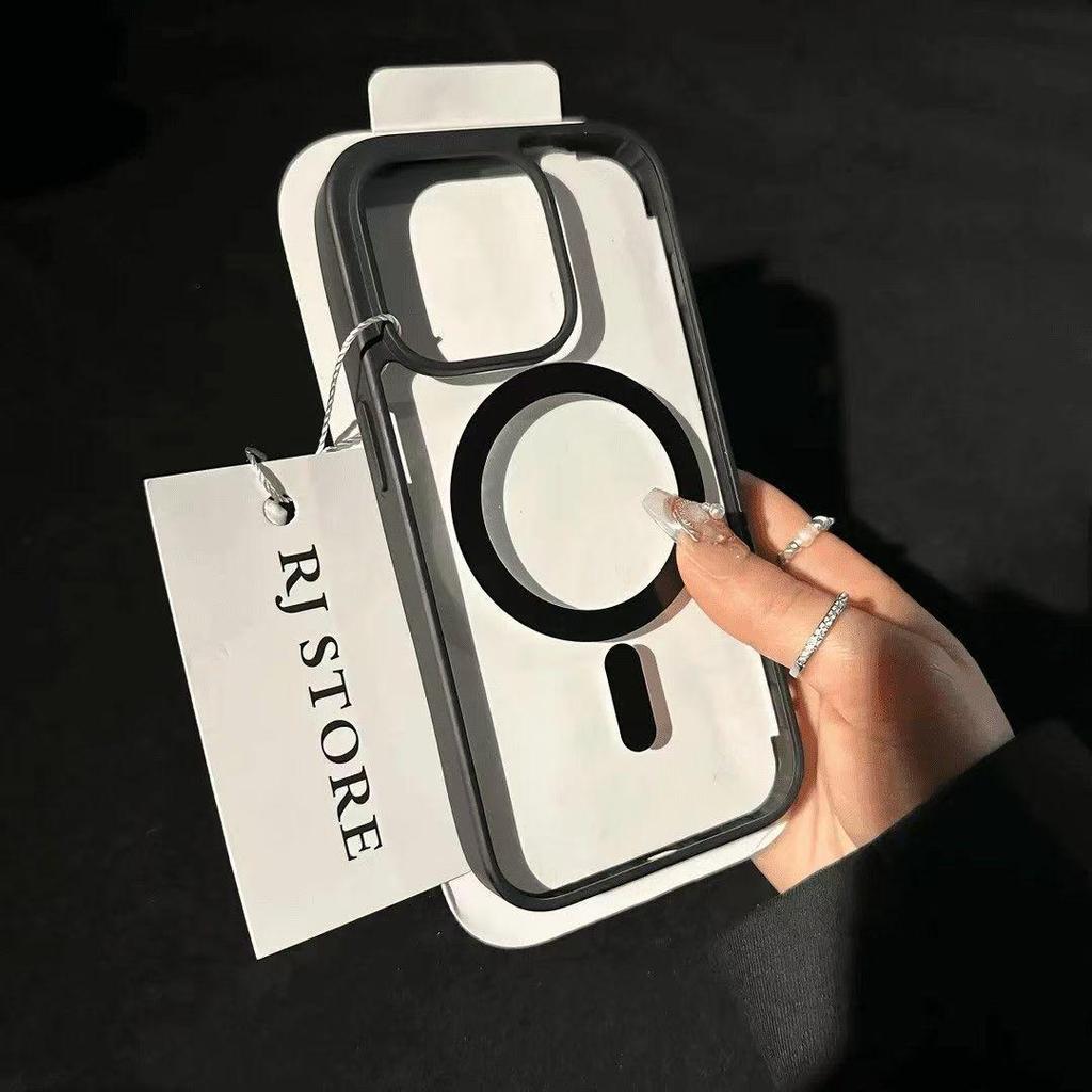 Compatible with iPhone 14 Pro, This MagSafe Magnetic Hard Shell Case Offers Transparent Wireless Charging and Protection for Your Apple Device.
