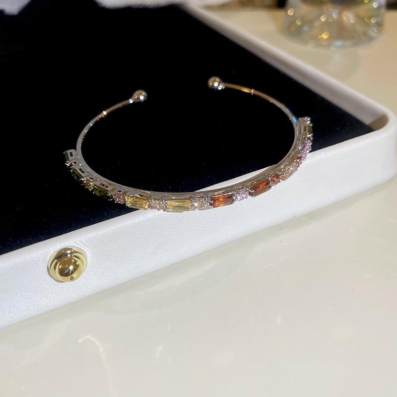 

Exquisite Colored Zircon Openable Bracelet: Fashionable, Versatile, Light Luxury Jewelry for Women