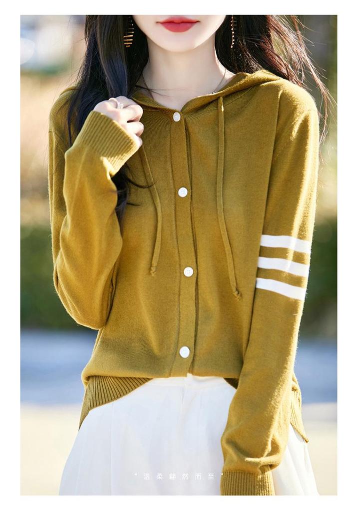 2026 Spring/Summer Women's Lightweight Wool Knit Hooded Cardigan with Three Stripes
