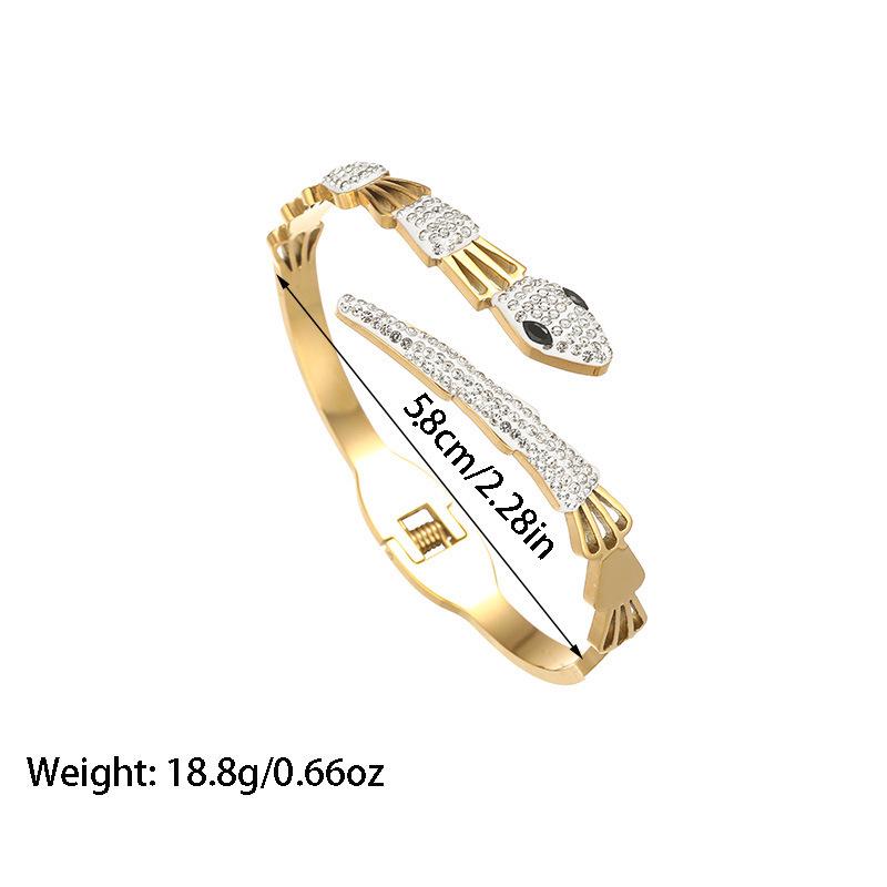 European-American Fashion Rhinestone Titanium Steel Bracelet - Non-Fading Stainless Steel, Simple Open Design.