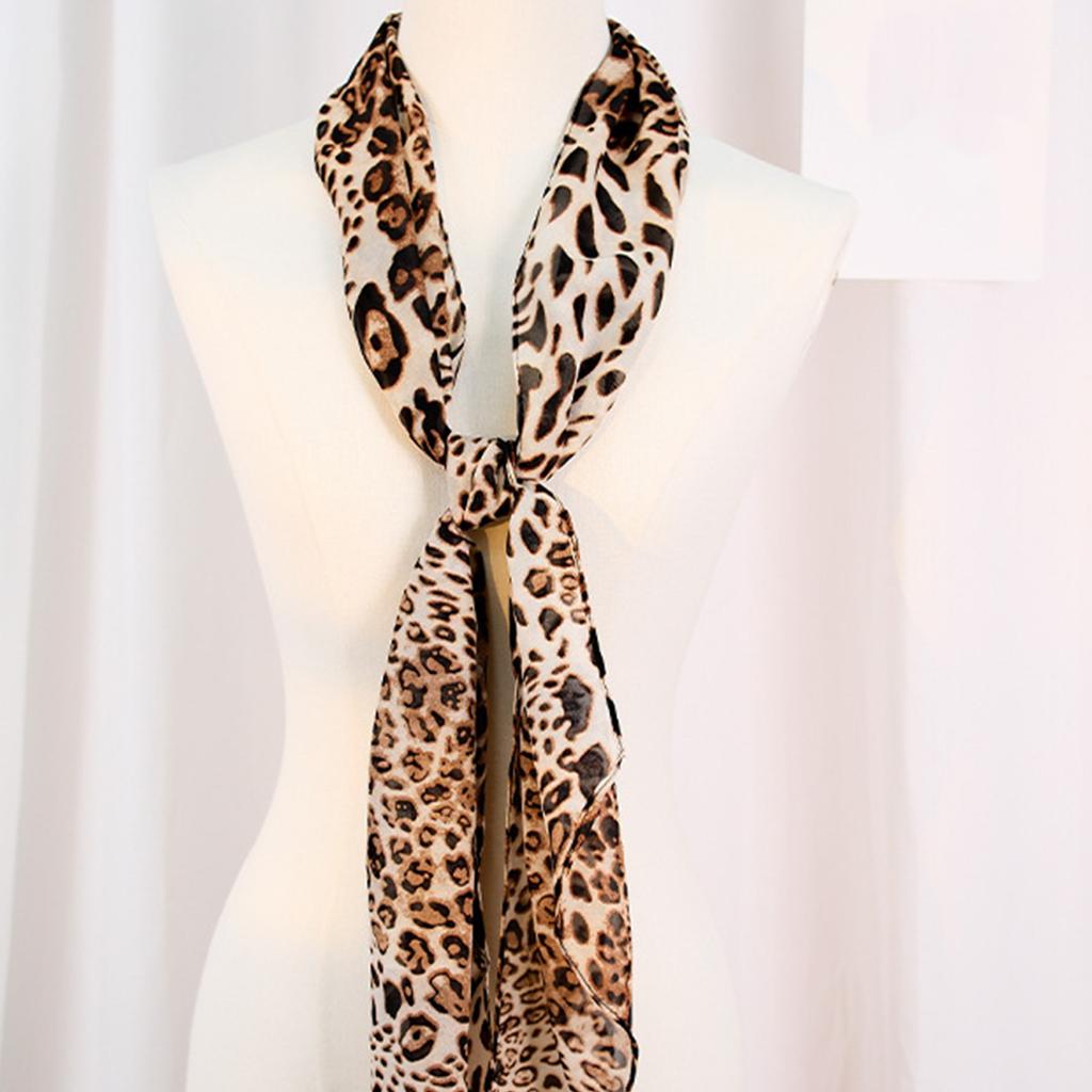 Women Winter Leopard Pattern Scarf Warm and Stylish Neckerchief Fashion Scarves Elegant Women's Accessory