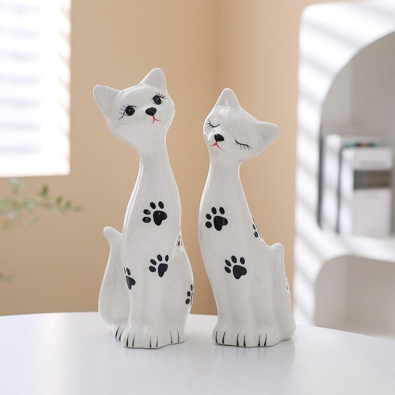Nordic Style Ceramic Cat and Dog Couple Figurines – Cute Home Decor Ornaments for Desktop or Shelf