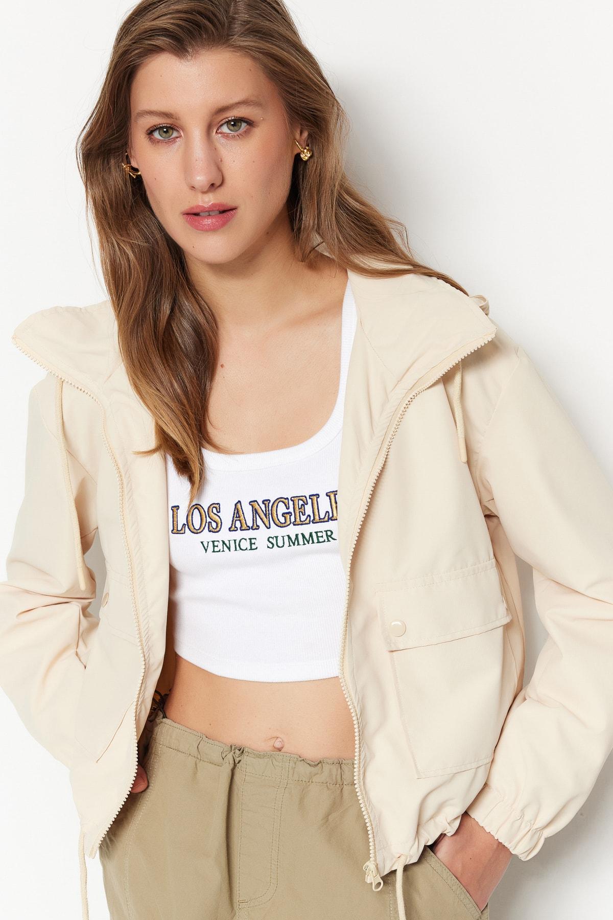 

Зимняя Куртка - Бежевая - Базовая