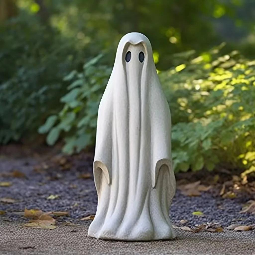 New Halloween White Clothed Ghost Garden Sculpture Outdoor Ghost Face Doll Decoration Cute Ghost Garden Decoration Resin Crafts