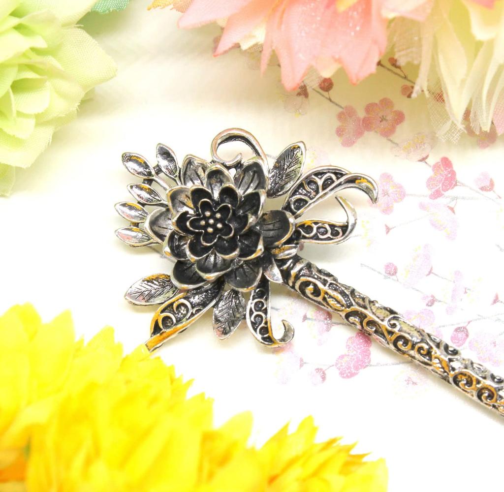 Miaomyao Single for Kimono and Metal Hair Ornament with Antique Flower Lotus Black and Silver Hairpin, Hairpin, Tomesode, Motif,